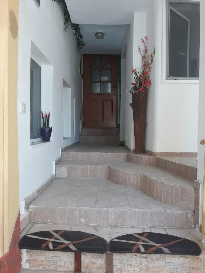 Studio Erato ريثيمنو المظهر الخارجي الصورة